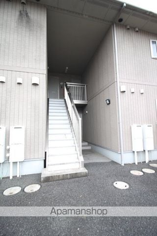 サンファミリーAの玄関写真