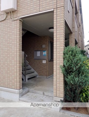 グリシーヌ Aの玄関写真
