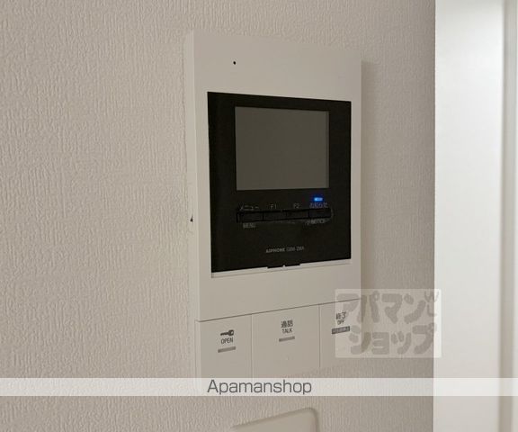 F ASECIA PHAONの内装写真