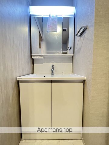 スプランディッド福島WESTの内装写真