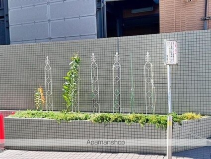 プラザ・ラ・ポール[1R/31.7m2]の外観9