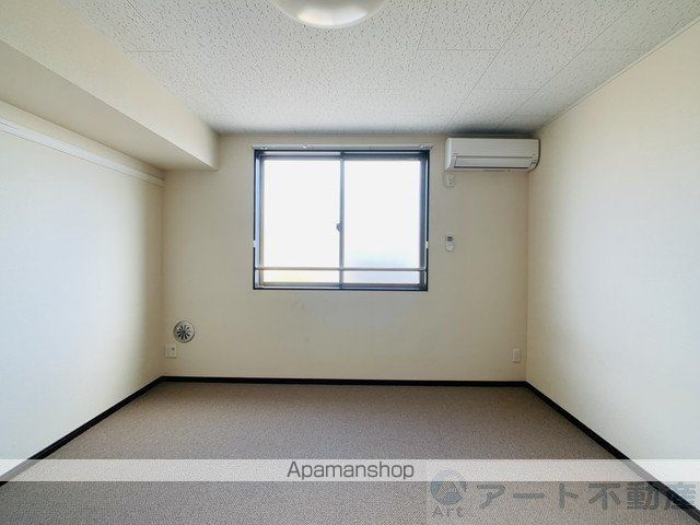 レオネクスト段々の内装写真