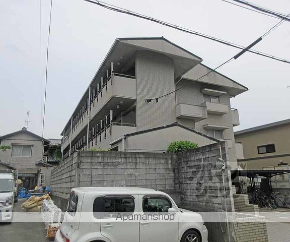 安井マンションの外観写真