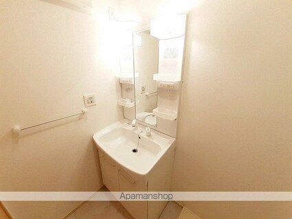 レジデンス神明弐番館[1R/32.9m2]の洗面所