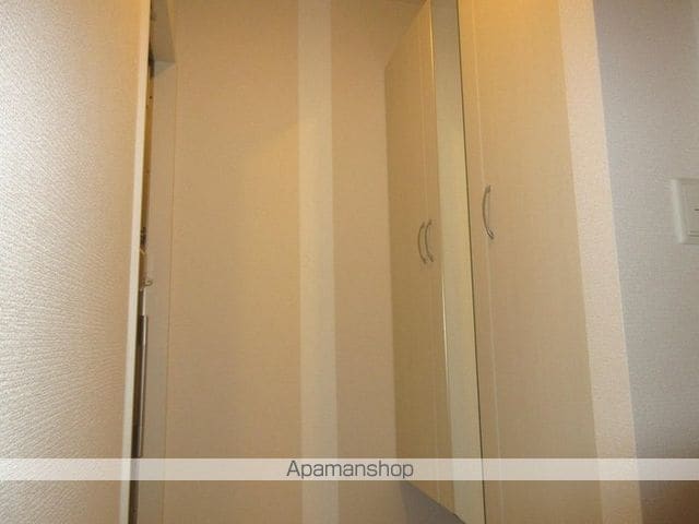 コルツァ蓮根の内装写真