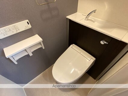 レッド　スイートピーⅡ[2LDK/59.55m2]のトイレ