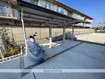 Ｙフォレスト五個荘[2LDK/59.16m2]のエントランス