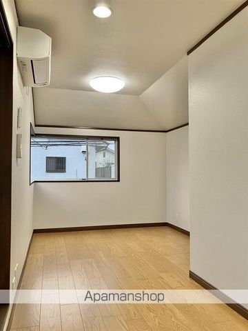 小田急電鉄小田原線 祖師ヶ谷大蔵駅 徒歩8分 2階建 築32年の内装写真