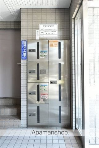 プレールカテリーナ代田橋の玄関写真