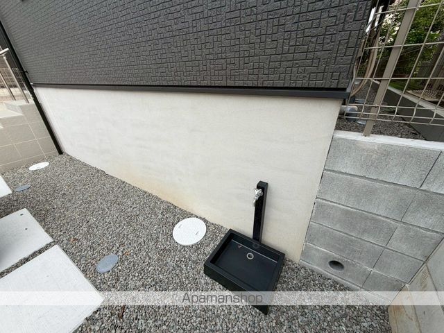 伊勢原市沼目4丁目A号棟戸建の外観写真