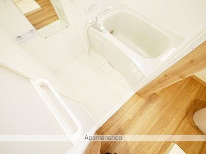 マリンコーポ新井薬師[1R/12.72m2]の周辺4