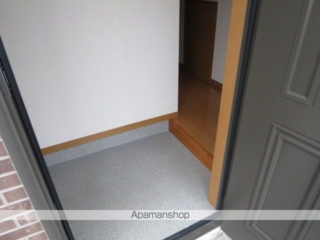 パインラトールの内装写真