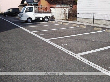 レオパレスノールボワ[1K/23.61m2]の駐車場