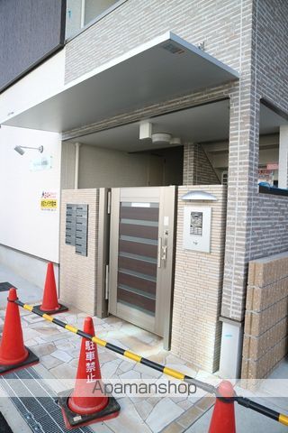 フジパレス萱島の玄関写真
