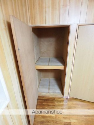 ファミリーコーポ[3K/49.5m2]の収納