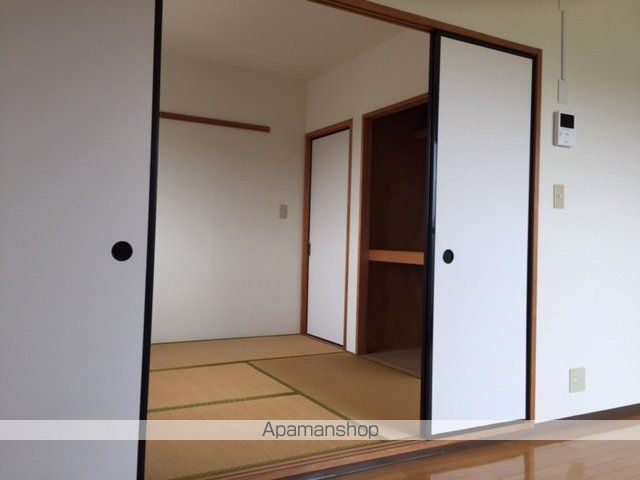 イーフラッツ山本の内装写真