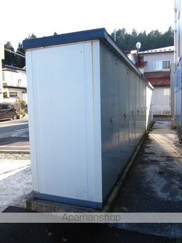 リファインドIIIの玄関写真