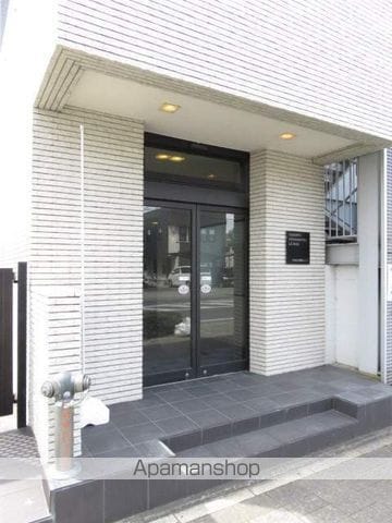 リアライズ浜松の玄関写真