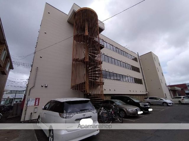 あずみビルの外観写真