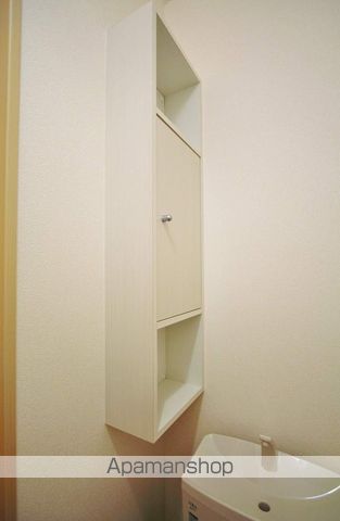 レヴェランスBの内装写真