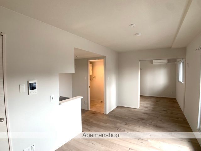 HARNESS南11条の内装写真