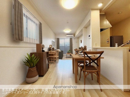 今津町アパート　　　　　　　　　　　　　　　　　　　　　　　[2LDK/59.55m2]のリビング・居間1