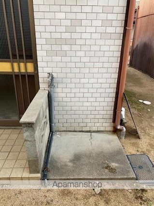 香川県高松市仏生山町乙[2DK/38.84m2]の共用部1