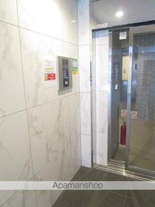 プラティーク高円寺[1K/24.78m2]のエントランス1