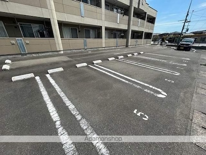ＬＵＣＥ　ＤＥＬ　ＳＯＬＥ[1LDK/41.04m2]の駐車場