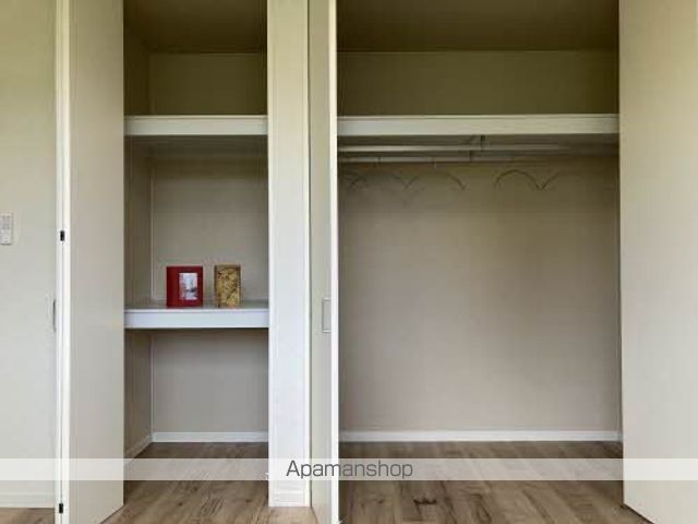 シャーメゾンエーデルハイム B棟の内装写真