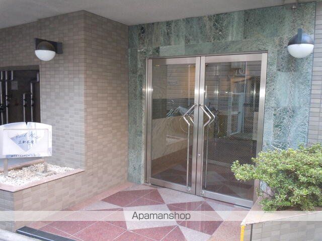 パークウェル三軒茶屋の玄関写真