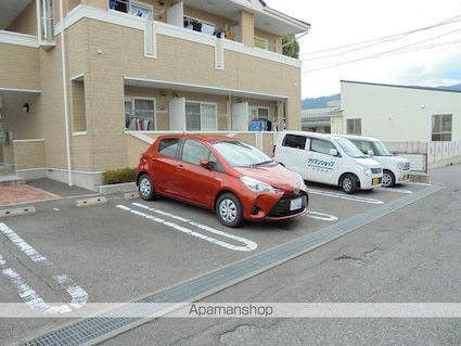 Ａｕｒｏｒａ　桐　北[1R/25.25m2]の駐車場1