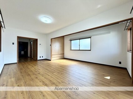サンクレア萱町[1DK/39.92m2]のリビング・居間