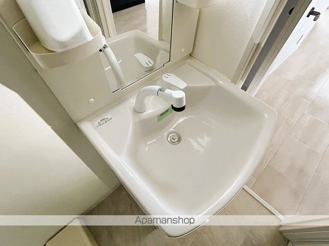 鷹野橋マンションの内装写真