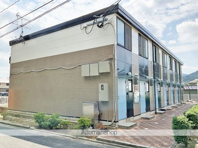 レオパレスメゾネット徳力の外観写真