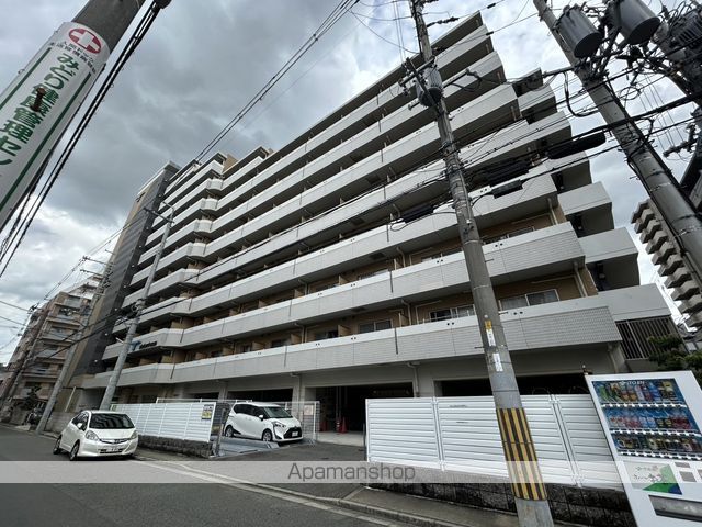 SERENiTE江坂四番館の外観写真