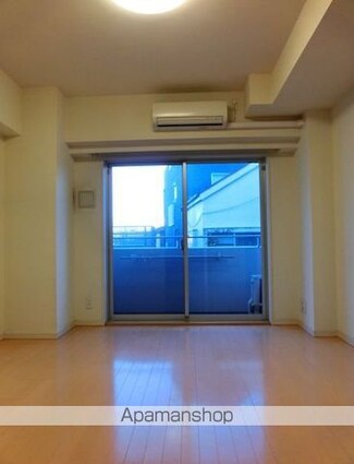 東京都北区田端３丁目[1K/26.52m2]のリビング・居間
