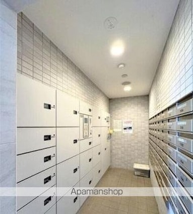 サーパス太田中央公園二番館[4LDK/89.1m2]の共用部1