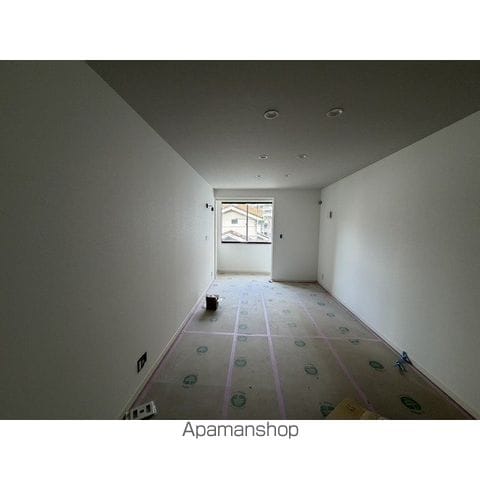Rooms万代5の内装写真