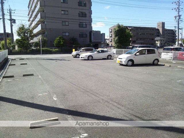 Surplus One後藤の外観写真