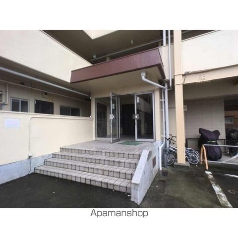 坂口コーポの玄関写真
