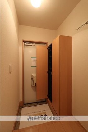 岡山県岡山市北区横井上[1LDK/55.05m2]の玄関