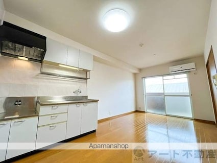 マリベール南梅本　Ｂ棟[2DK/52.26m2]のリビング・居間