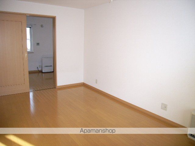札幌市清田区 3階建 築22年の内装写真