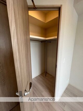 ブリリアンクラス高円寺[1K/25.28m2]の収納