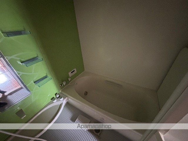 detached 福島県福島市飯野町字南小平3-2

地図を見る