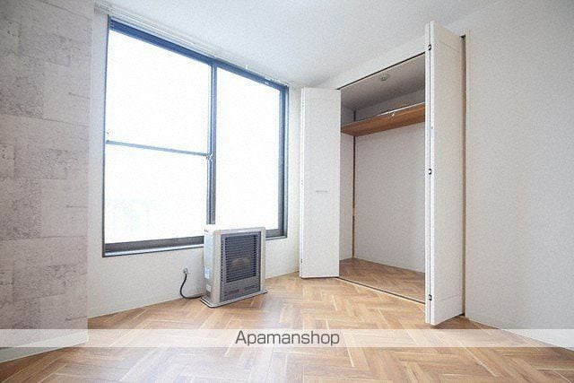フォースIの内装写真