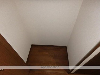 ガラ・ステージ目白台[1R/20.38m2]の収納