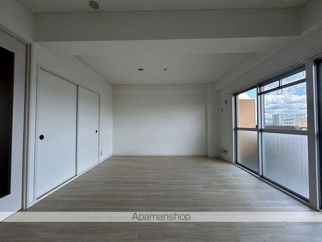 プリンストン布施の内装写真