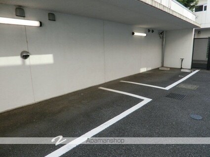 Ａｒｔｅ　哲学堂[1LDK/37.71m2]の駐車場